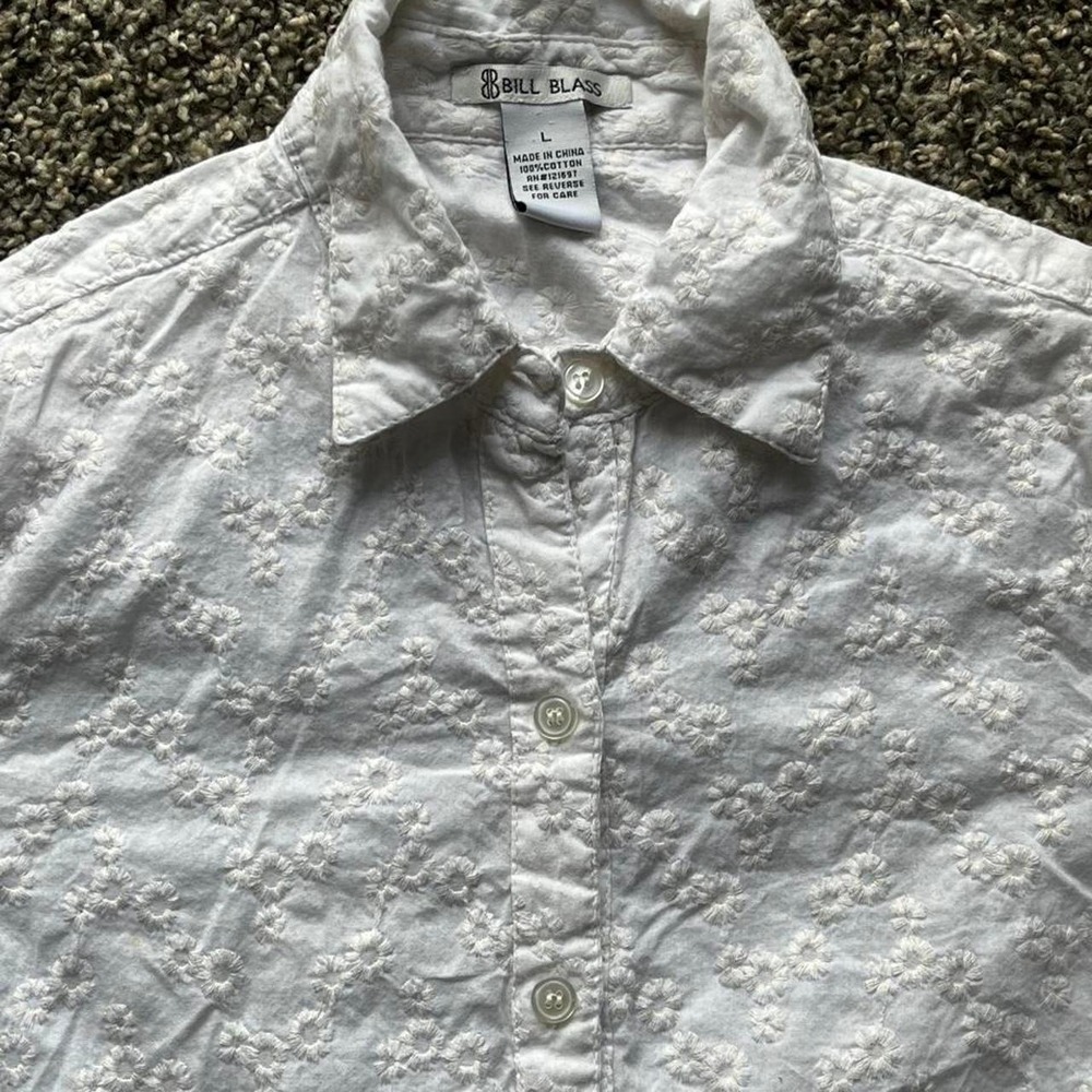 Vintage Bill Blass White Cotton Embroidered Floral Button Up Shirt Womens Large